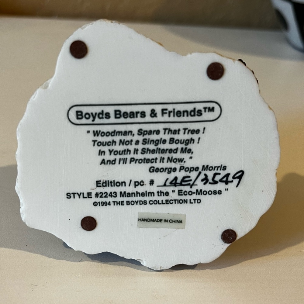 Boyds Bears White Eco-Moose Base